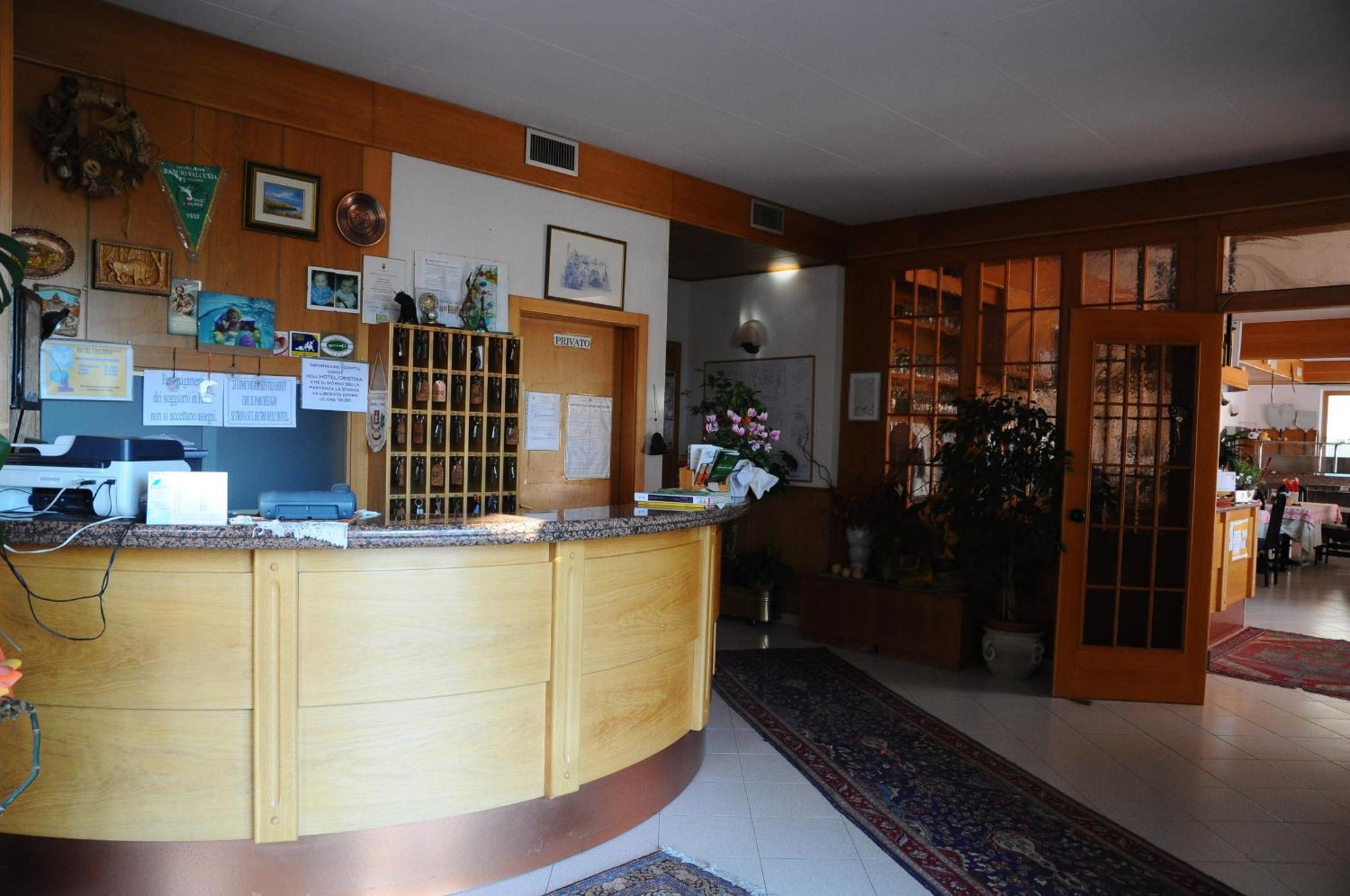 Hotel Cristina Tenno Kültér fotó